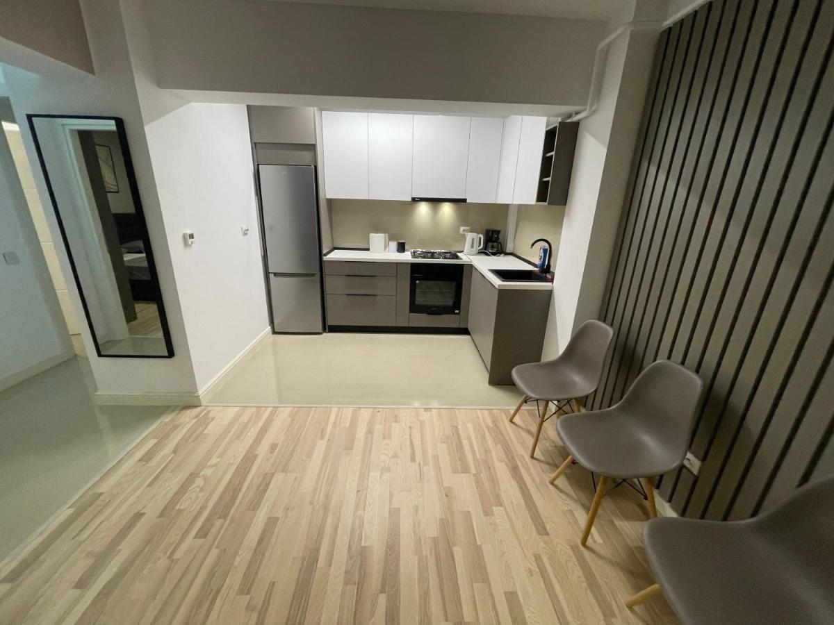 Modern Gray / Designed Apartment ยาช ภายนอก รูปภาพ