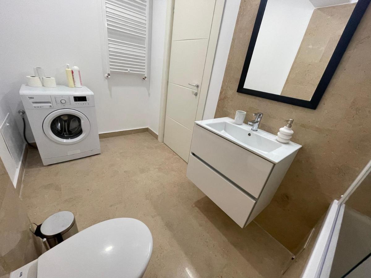 Modern Gray / Designed Apartment ยาช ภายนอก รูปภาพ