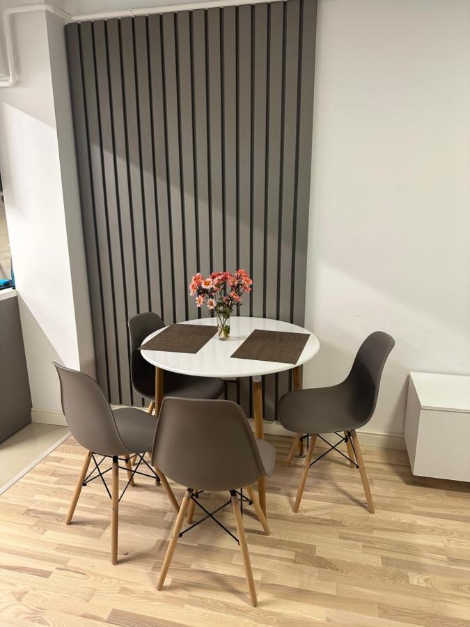 Modern Gray / Designed Apartment ยาช ภายนอก รูปภาพ